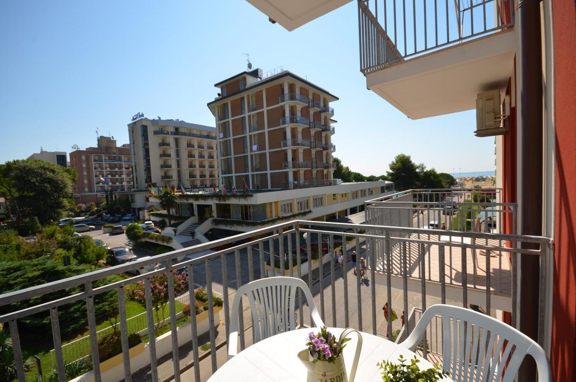 Smeralda Bibione Apartment Екстериор снимка