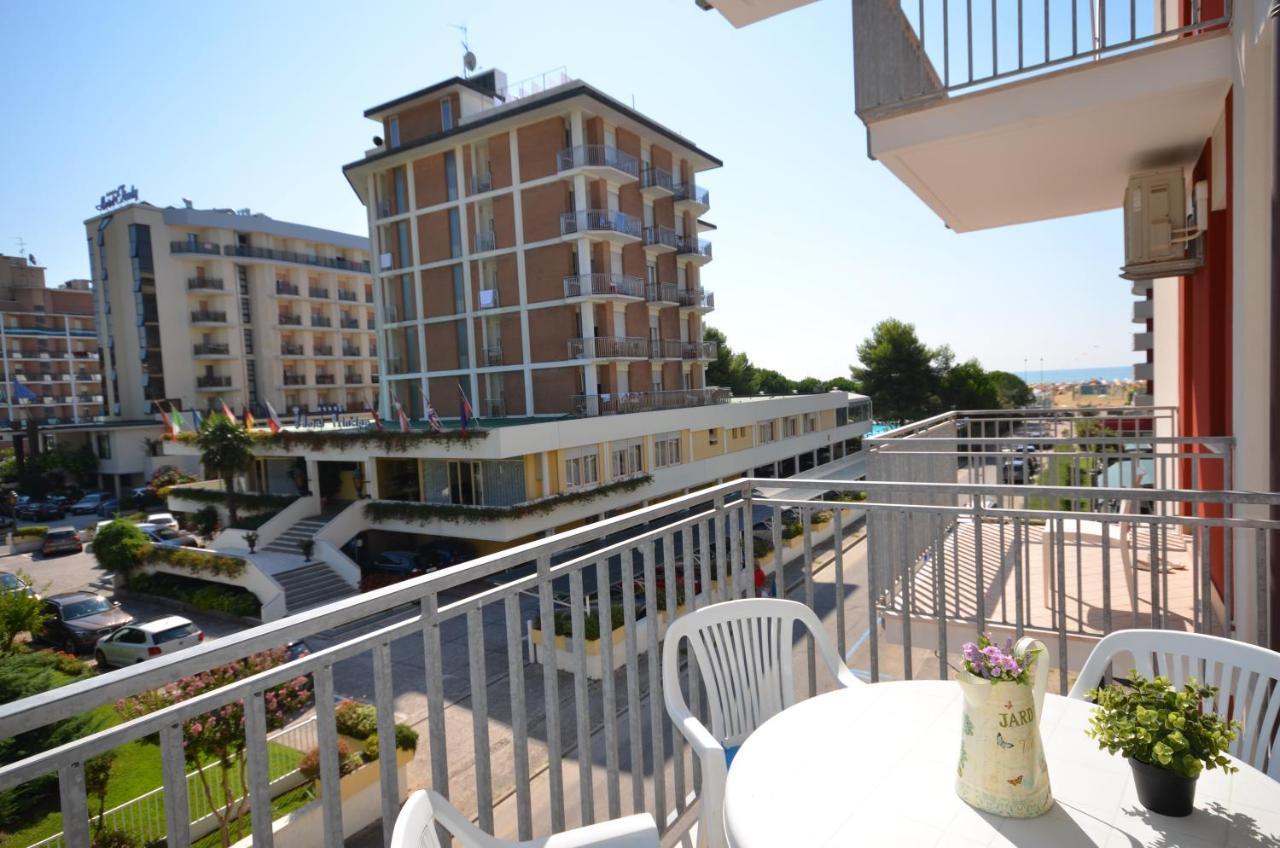 Smeralda Bibione Apartment Екстериор снимка